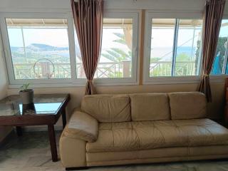 Angela Hilltop Apt 1 - Argasi - 3
