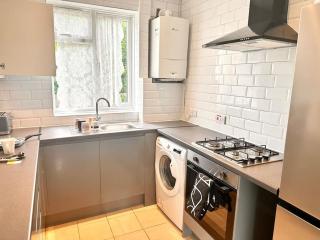 5 bed property in SE12 - Londra - 9