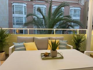 Gran ático con terraza en el centro de Alicante - Alicante - 1