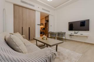 Cozy Studio in JLT I Medore - 1