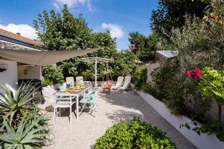 LovelyStay - The Fig Tree House - Oporto - 0