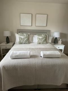 Chew View Luxury Apartment - Keynsham - 0