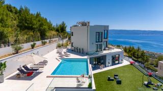 Villa Naaria, unique view, infinity pool and complete privacy - Podstrana - 8