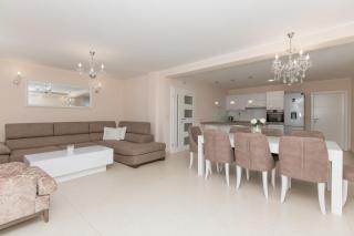 Villa Mara - - 1