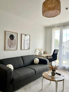 Élégant Appartement Minimaliste entre Paris et Disney - Noisy-le-Grand - 4