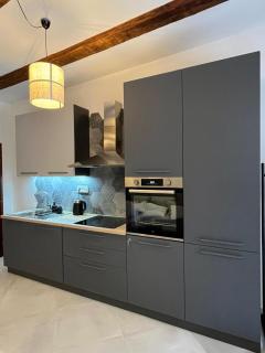 The Oldest Street Apartment - TOSA - Risan - 1