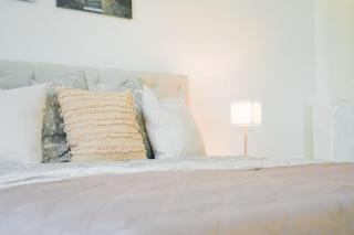 Charmante Altbauwohnung 72qm Free Park Garage - Wien - 6