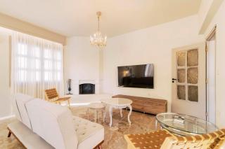 Costa-Aria House - Ixia - 1