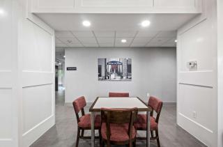 Hampton Inn & Suites Mount Pleasant - 6