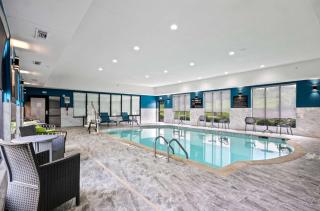 Hampton Inn & Suites Mount Pleasant - Mount Pleasant - 4