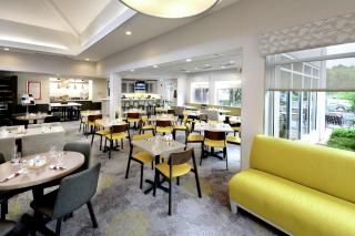 Hilton Garden Inn Greensboro - 2