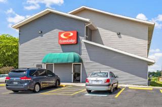 Econo Lodge Akron Copley Northwest - Montrose - 7