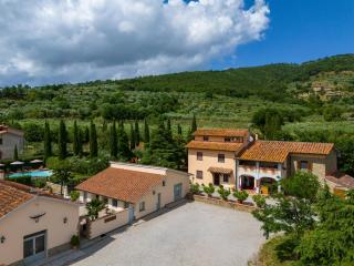 Agriturismo Fattoria Podere Peciano - Cortona - 8