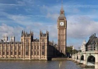 Don't wake me up. South London. Sleeps 6 - London - 4