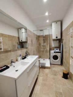 Appartement neuf en plein cœur de la Bastide - Libourne - 8