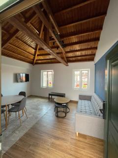 Q Apartments Molyvos - 9