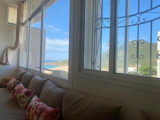 Stylish Duplex - Ocean View - Airport - Wifi - renovated 2025 - 24h reception - 8