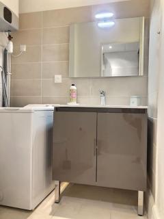 Appartement Élégant et Confortable coté gare - Ambérieu-en-Bugey - 4