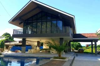 212B Amani Grand Resort Residences near Mactan Airport with pool, gym, wifi, netflix - 3