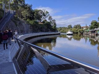 The River at Parramatta wif Free parking - Sydney - 1