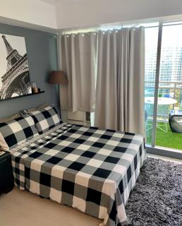 Azure Urban Resort Staycation by DJS Properties - Manila - 4