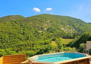 La Castellane, vue imprenable sur le Luberon - Saignon - 9