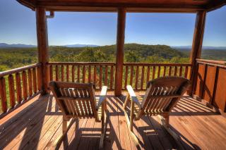 Above Raven Ridge - Full Range Mountains Views - Mineral Bluff - 0