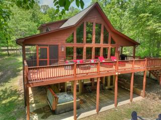 Anchors Away - Lake Nottely - Blairsville GA - Hot Tub, Private Dock, Fire Pits, and Stunning Lake Views at Lake Nottely - Mashburn Mill - 4