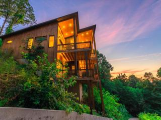 Capstone - Modern Luxury Cabin Full Mountain View - 0