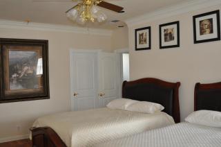 Mediterranean House - Seguin - 4