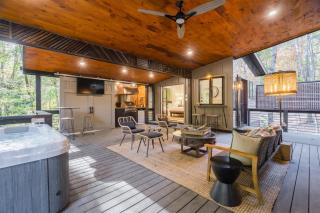 Easy Tiger - Modern Elegance, Hot Tub, Outdoor Fire Table, Serene Forest Views - Blue Ridge, GA - Blue Ridge - 9