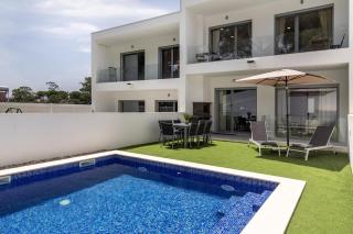 Modern Villa with pool and garage by Soulplaces - Sobreda - 0