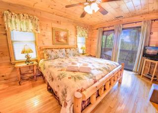 Morning Breeze - Pet Friendly with Mountain Views- Game Room, Hot Tub, Fireplace, Porch Swing - Blue Ridge - 1