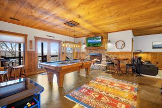 Mountain Breeze - Mountain View Hot Tub Firepit - Mineral Bluff - 7