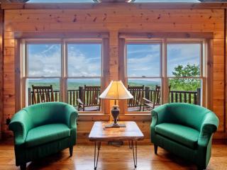 Serenity - Panoramic 270 Degree Mountain Views - Mashburn Mill - 2