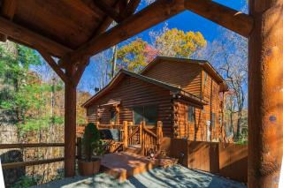 Wine Down - Blue Ridge GA - Pet Friendly - Cozy Cabin, Spacious Skies, Great Privacy, Hot Tub - Cherry Log, GA - 9