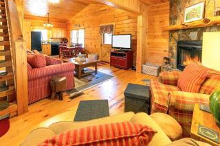 Wine Down - Blue Ridge GA - Pet Friendly - Cozy Cabin, Spacious Skies, Great Privacy, Hot Tub - Cherry Log, GA - Blue Ridge - 7