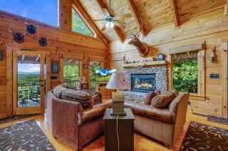 The Stickhouse - Family Friendly Mineral Bluff Cabin - Mountain Views, Hot Tub, Firepit, Perfect For Families, Hiking Trails, Sc - Mineral Bluff - 6