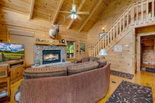 The Stickhouse - Family Friendly Mineral Bluff Cabin - Mountain Views, Hot Tub, Firepit, Perfect For Families, Hiking Trails, Sc - Mineral Bluff - 5