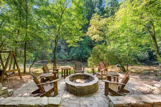 Mountaintown Creek Lodge - Creek Front Fish Cabin - Creekside Relaxation With Fishing, Firepit, Hot Tub, Free-Standing Gas Heate - Ellijay - 0