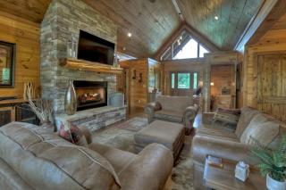 Woodsong - Mineral Bluff - 2