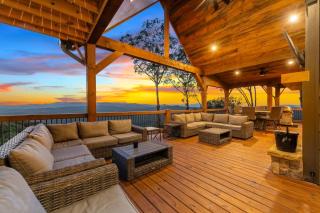 Alpine Vista - Mountain Views - Blue Ridge Heights - Mountain Views, Hot Tub, Luxury Amenities in Prestigious Blue Ridge Heights - Blue Ridge - 7