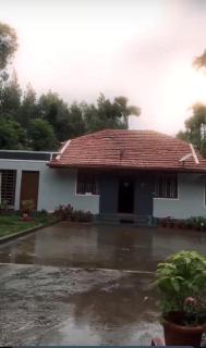 Vintage Retreat 1970's - 2