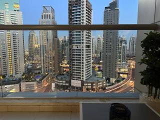 SUNRISE HOMES - Beautiful Marina Studio near JBR Beach - Dubai - 4