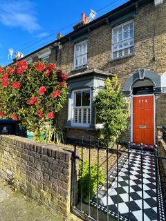 the crown loft ensuite luxury accomodation - Kingston upon Thames - 3