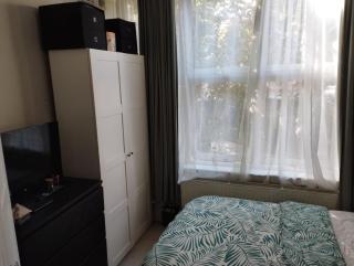 Victorian Convert 1 bedroom Flat fully Furnished- short Let - Kingston upon Thames - 3