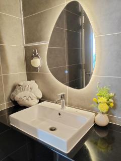 Ipoh Sunway Onsen Suites and Tambun Guesthouse , 3-14pax 2parking by IWH - 5