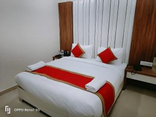Hotel Shree Radha Krishna - 0
