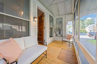 Racetrack Getaway by Saratoga Stays - Saratoga Springs - 6