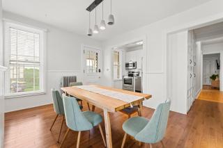 Racetrack Getaway by Saratoga Stays - Saratoga Springs - 1